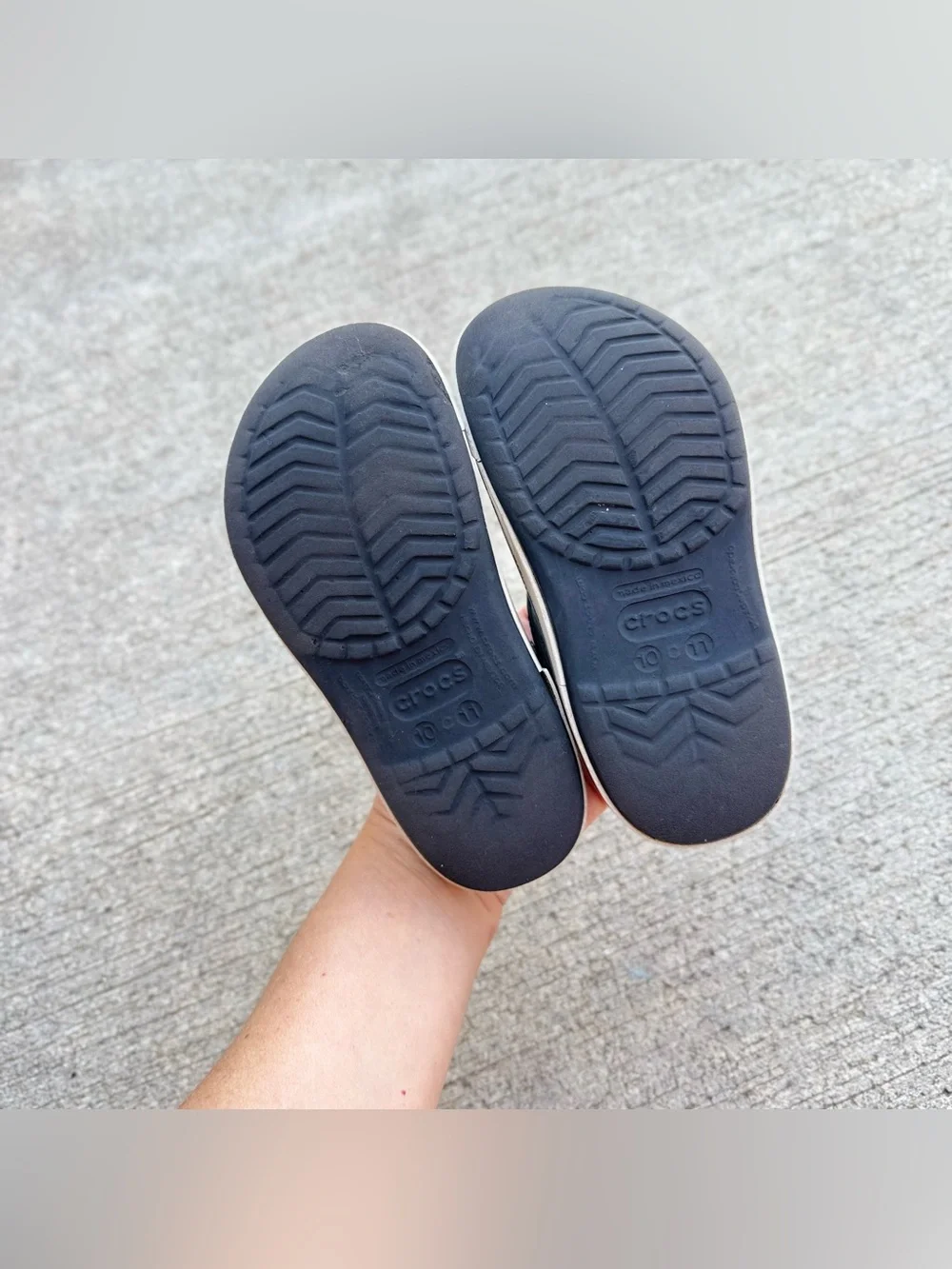 Crocs Crocband Clogs Children kids 10 11 Black Comfort Shoe